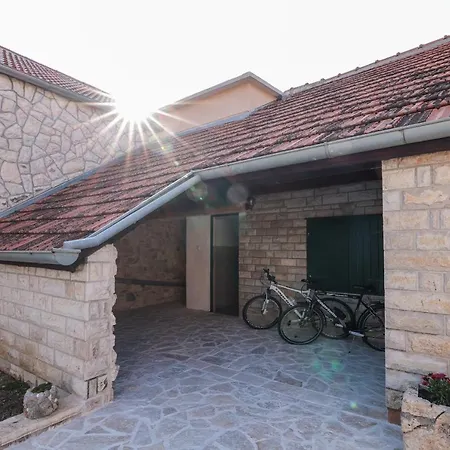 Βίλα Villa Vita *