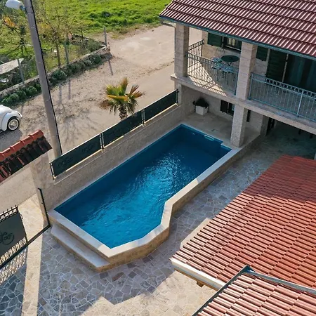 Villa Vita * بنكوفاتش