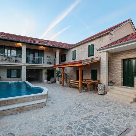 Villa Vita فيلة *