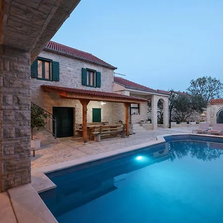 Villa Vita فيلة بنكوفاتش