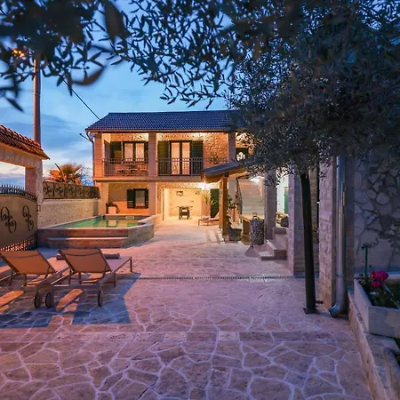 فيلة Villa Vita بنكوفاتش